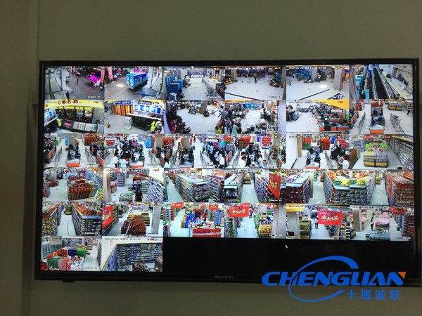 粤客隆购物广场武当山店视频监控32画面（1号屏）